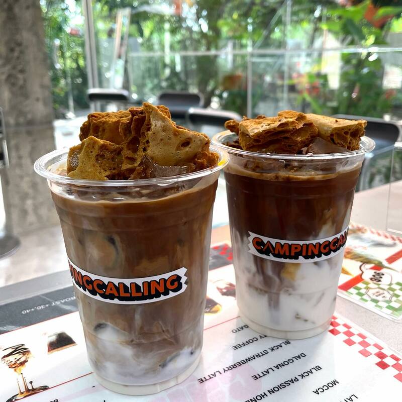 คาเฟ่ สุโขทัย ร้านบรรยากาศดี น่านั่ง : เที่ยวเมืองเก่าพร้อมนั่งร้านกาแฟชิคๆ