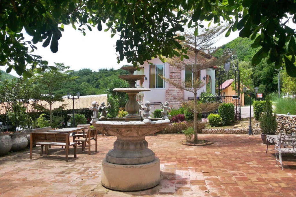 bellissimo cafe & resort, bibury resort, release pool villa resort, rewild camp&cafe, swiss valley สวนผึ้ง, terrua main ten villa, ขุนเขา ตำนาน ไพร, ที่พักสวนผึ้ง, ที่พักสวนผึ้ง 2024, ที่พักสวนผึ้ง 2025, ที่พักสวนผึ้ง 2567, ที่พักสวนผึ้ง 2568, ที่พักสวนผึ้ง มีสระว่ายน้ํา, ที่พักสวนผึ้ง สวยๆ, ที่พักสวนผึ้ง แนะนำ, บางเวลา สวนผึ้ง รีสอร์ท, บ้านอ้อมกอดขุนเขา, ปั้นหยา ชาเล่ต์ รีสอร์ท, พนาลี โฮม แอนด์ แคมปิ้ง, พอเพลิน ฮิบรีสอร์ท, รัก ณ สวนผึ้ง รีสอร์ท, รีลีส พูล วิลล่า รีสอร์ท, รีสอร์ท สวนผึ้ง, ลา ทอสคาน่า รีสอร์ท, ลาโพรวองซ์ สวนผึ้ง, วิลล่า โมรีดา, วิลลาทัสคานี คันทรี รีสอร์ท, สวิส วัลเลย์ ฮิพ รีสอร์ท, สแตมป์ ฮิลล์ รีสอร์ต, อัศจารา รีสอร์ท, อาสคาญ่า บูติค รีสอร์ท, เดอะ โลเคชั่น รีสอร์ท, เดอะบันยัน ลีฟ รีสอร์ท, เทอรัว เมน เท็น วิลล่า, แดนดิไลออน สวนผึ้ง, แทมมารีน วิลล่า, ไบบุรี รีสอร์ท, ไฮซีน รีสอร์ท, top 20+ ที่พักสวนผึ้ง 2024 บรรยากาศธรรมชาติ พักผ่อนกลางหุบเขา