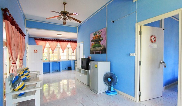 top 8+ บ้านพัก เกาะล้าน 15 คน ติดทะเล ใกล้ชายหาด บรรยากาศดีเว่อร์