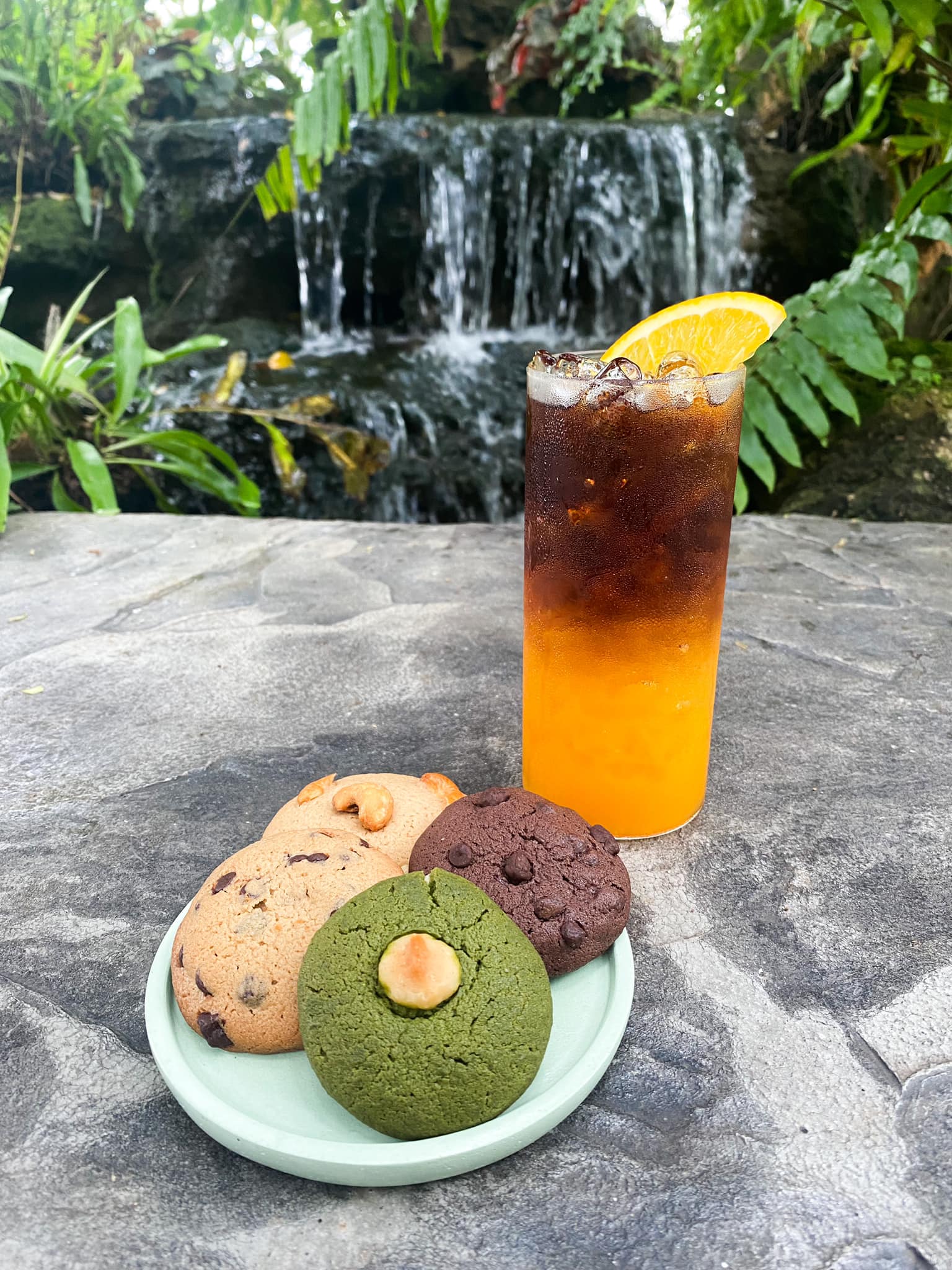 top 10+ ร้านคาเฟ่ริมน้ำตก บรรยากาศสุดฟิน ติดธรรมชาติ