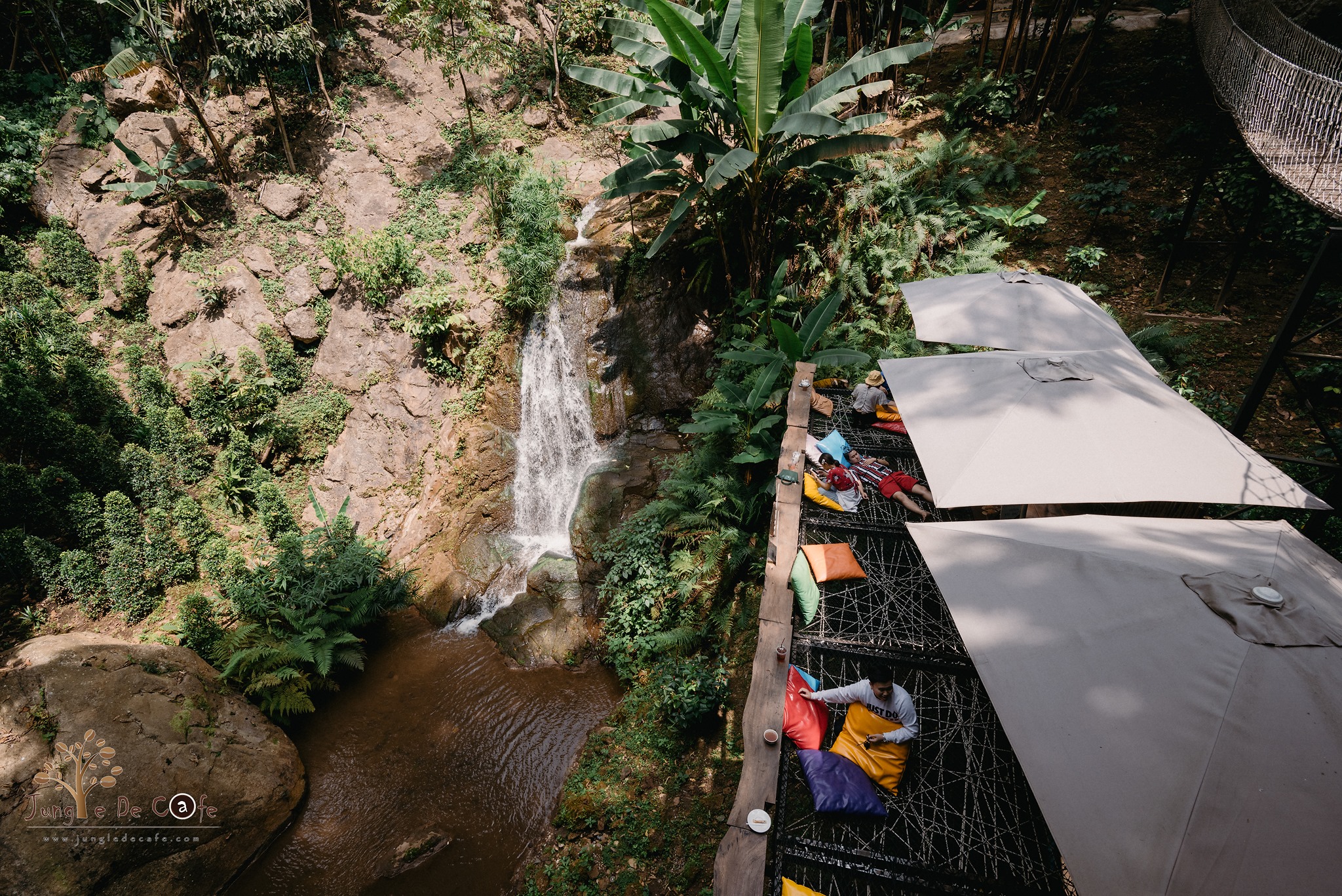 top 10+ ร้านคาเฟ่ริมน้ำตก บรรยากาศสุดฟิน ติดธรรมชาติ
