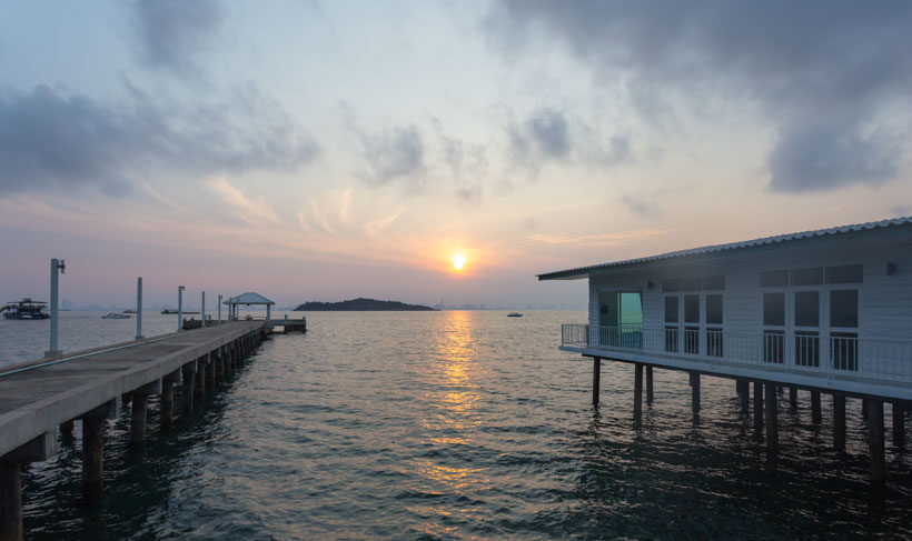 1.บ้านริมทะเล รีสอร์ท เกาะล้าน, 2.Seabed เกาะล้าน&nbsp;, 3.บ้านกลางเล @ บ้านเกาะล้าน&nbsp;, 4.บ้านทะเลน้ำใส&nbsp;เกาะล้าน, &nbsp;5.Sunshine Resort เกาะล้าน, 6.บ้านไอทะเลออนซี (Baan I Taley On Sea), 7.Teleysea Resort Kohlarn, 8.บ้านริมน้ำเกาะล้าน, Top 8+ บ้านพูลวิลล่า เกาะล้าน ครบครันความสะดวก การบริการจัดเต็ม