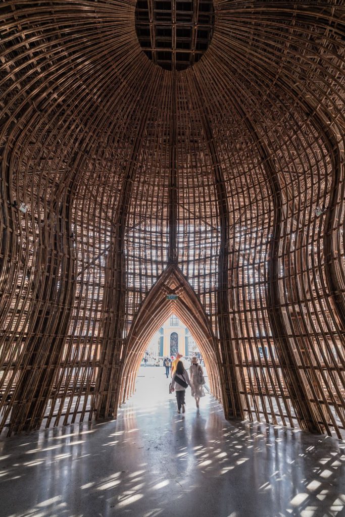 bamboo legend, dinh cau temple, grand world, hon thom cable car, hon thom island, kiss of the sea show, phu quoc night market, sunset town, teddy bear museum, the kiss bridge, vin wonders, vinpearl safari, vo trong nghia, กระเช้าลอยฟ้าที่ยาวที่สุด, กระเช้าลอยฟ้าฟูก๊วก, กระเช้าลอยฟ้าฟูโกว๊ก, ซันเซ็ท ทาวน์, ตลาดนัดกลางคืนฟูโกว๊ก, พิพิธภัณฑ์หมีเท็ดดี้แบร์, ล่องเรือแกรนด์เวิร์ล, วัดดิงชาว, วิน วันเดอร์, สวนสัตว์วินเพิร์ล ซาฟารี, สะพานจูบ, อควาเรี่ยมฟูก๊วก, อควาเรี่ยมฟูโกว๊ก, เกาะฟูก๊วก, เกาะฟูโกว๊ก, เกาะสัปปะรด, เกาะฮอนเทิม, เที่ยวเกาะฟูก๊วก, เที่ยวเกาะฟูโกว๊ก, เที่ยวเวียดนาม, เที่ยวเวียดนาม 2024, เที่ยวเวียดนาม 2567, แกรนด์ เวิร์ล, top 12+ ที่เที่ยวเกาะฟูโกว๊ก 2024 เช็คอินแลนด์มาร์คยอดฮิต ชมโชว์สุดอลังการ