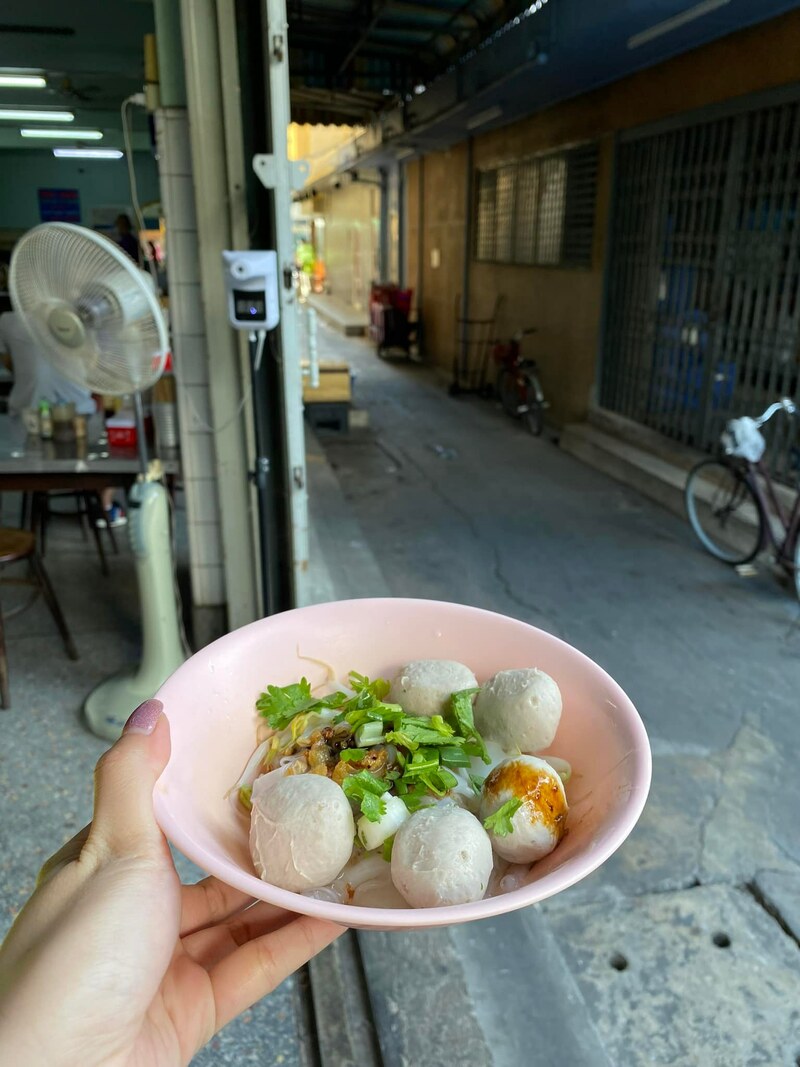 รวม 12 ร้านเด็ดศรีย่าน รวมมาทั้งคาว หวาน ร้านเก่าแก่ ไม่ควรพลาด!!