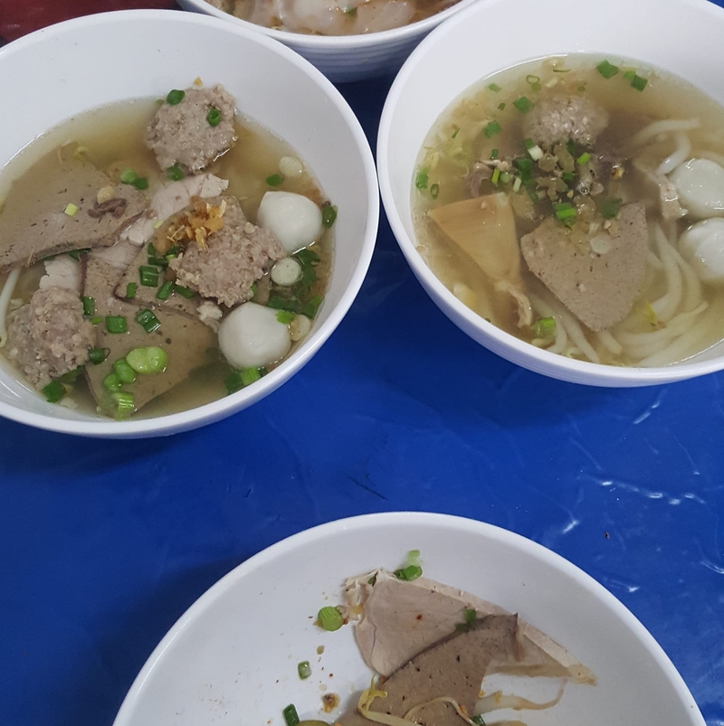 ร้านก๋วยเตี๋ยว ย่านอ่อนนุช เจ้าดัง เด็ดทุกจาน อร่อยทุกคำ